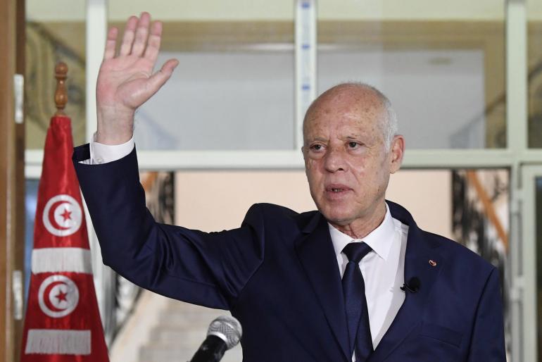 Kaïs Saïed consolide sa volonté de construire un régime présidentiel : 92% de oui au référendum constitutionnel. - Réveil d'algérie