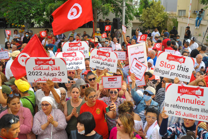 Référendum pour la nouvelle constitution en Tunisie : Victoire attendue pour le Président K. Saïed. - Réveil d'algérie
