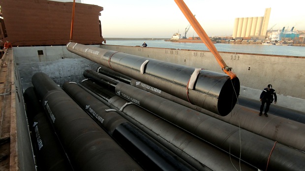Le complexe sidérurgique Tosyali, à Bethioua exporte 15.000 tonnes de tubes en spirale anti-corrosion vers l’Angola. - Réveil d'algérie