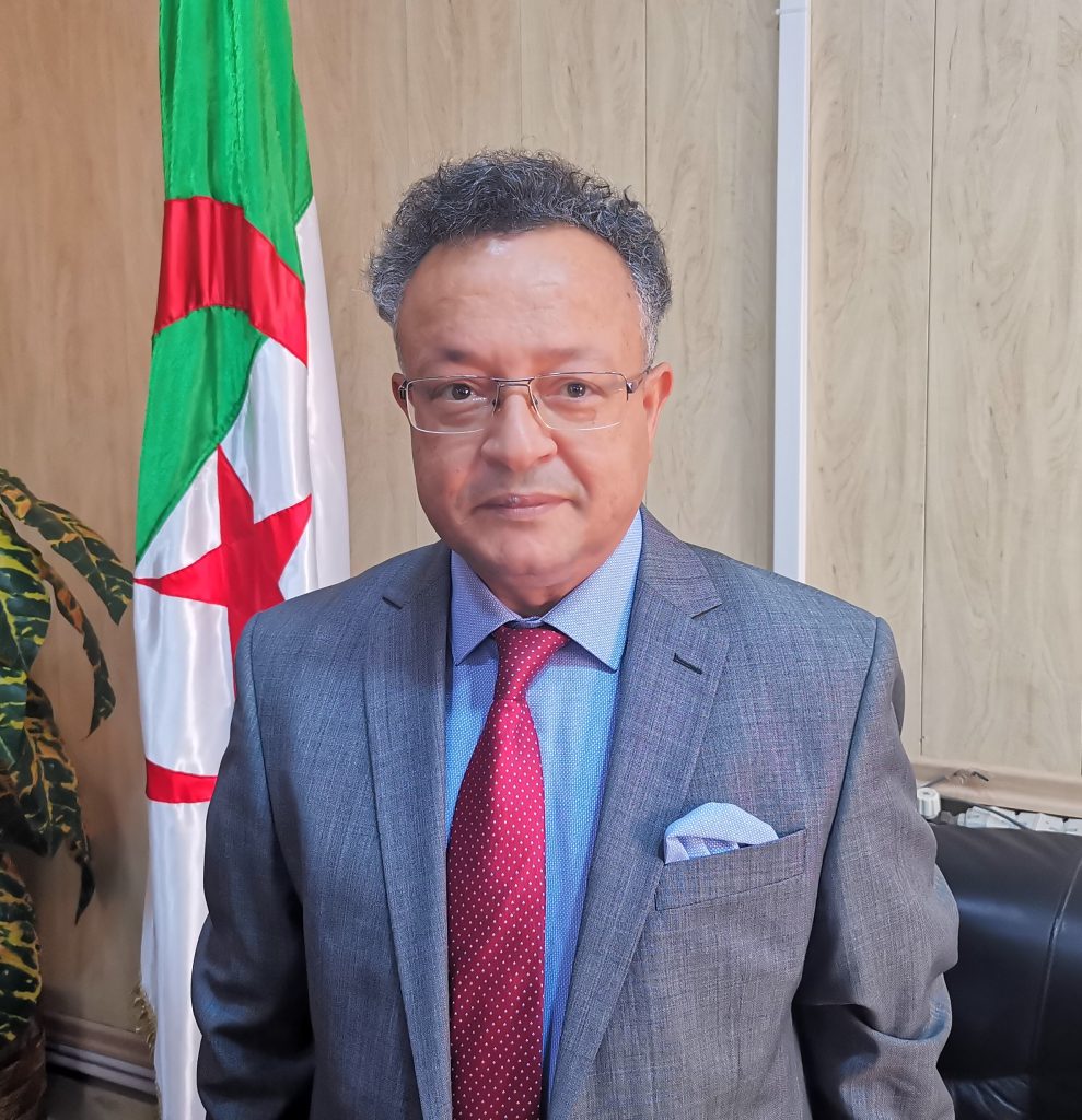 Le ministre de l’Enseignement supérieur et de la Recherche scientifique « Kamel Baddari » donne le coup d’envoi officiel de l’année universitaire 2022/2023 à partir de Mascara. - Réveil d'algérie
