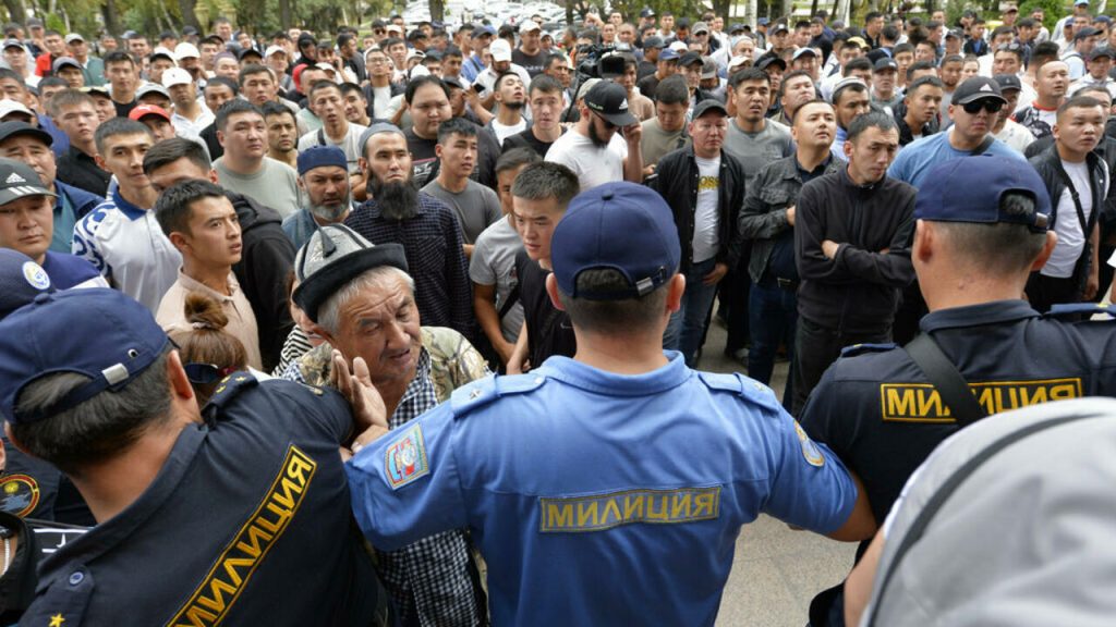 Cessez-le-feu entre le Kirghizstan et le Tadjikistan. - Réveil d'algérie