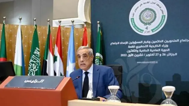 Nadir Larbaoui a réfuté catégoriquement les informations fallacieuses de la presse marocaine sur une prétendue participation du Président sahraoui, Brahim Ghali aux travaux du 31e Sommet arabe d’Alger - Réveil d'algérie
