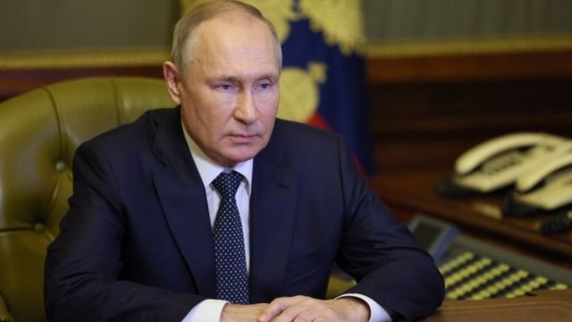 Vladimir Poutine confirme dans un discours officiel que son action militaire ne visait pas à détruire l’Ukraine. - Réveil d'algérie