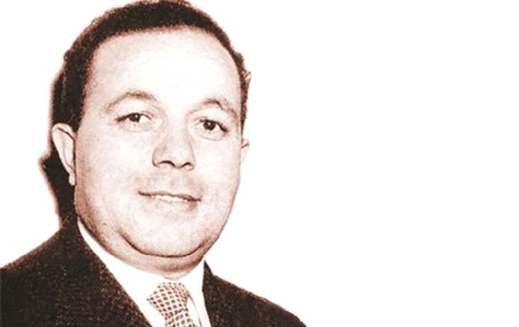 Recueillement à la mémoire de Abane Ramdane à Tizi Ouzou. - Réveil d'algérie