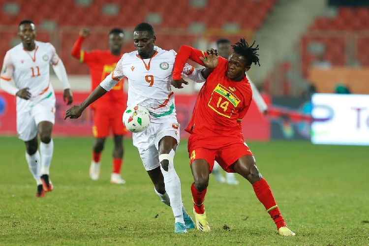 CHAN-2022 (1/4 de finale) Niger-Ghana (2-0): qualification historique du « Mena ». - Réveil d'algérie
