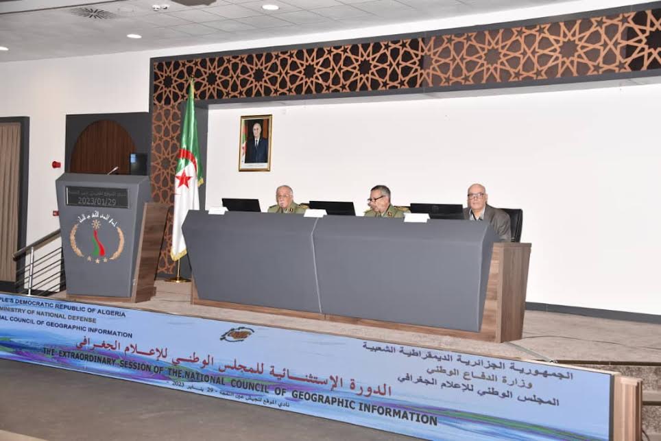 Installation des membres du Conseil national de l’information géographique. - Réveil d'algérie