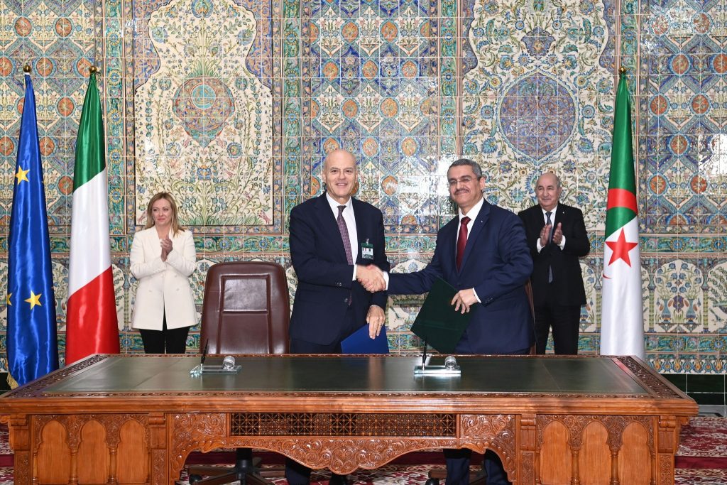 Signature d’une déclaration conjointe et de quatre (4) mémorandums d’entente et de coopération. - Réveil d'algérie