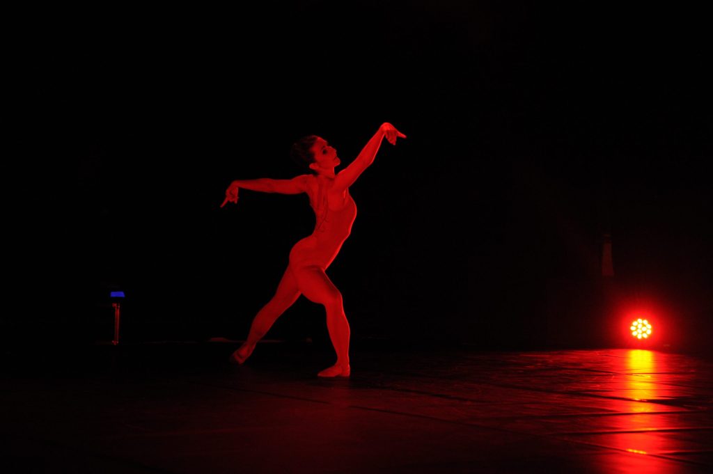 L’Italie et la Tunisie célèbrent la Nature en clôture du 11e Festival Culturel international de danse contemporaine. - Réveil d'algérie