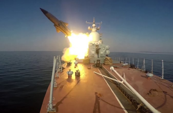 Moscou annonce des essais de missiles antinavires en mer du japon. - Réveil d'algérie