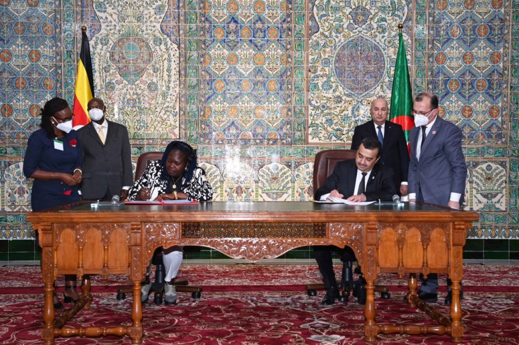 Algérie-Ouganda: signature de deux accords et cinq mémorandums d’entente - Réveil d'algérie