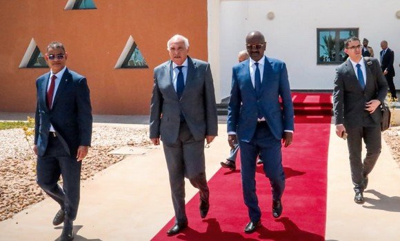 Le ministre des Affaires Etrangères en visite de travail à Nouakchott en qualité d’envoyé spécial du président de la République. - Réveil d'algérie