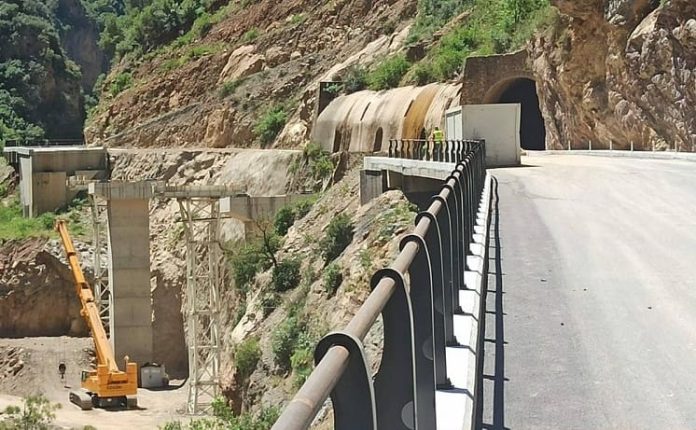 Bejaia : Fermeture partielle des tunnels de Kherrata pour une durée d’un mois - Réveil d'algérie