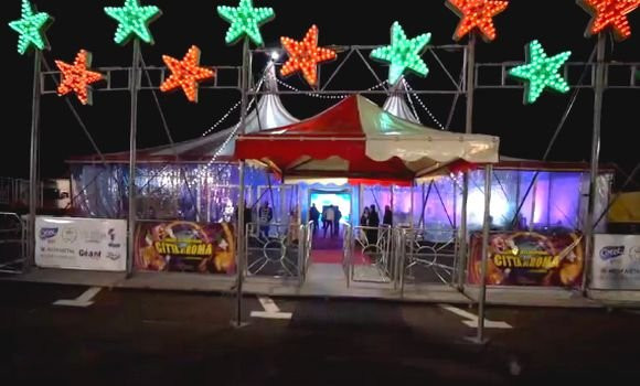 Le cirque « Citta Di Roma » subjugue le grand public. - Réveil d'algérie