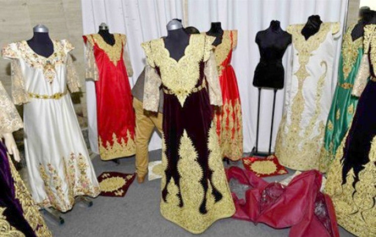 Une demande pour l’inscription du « costume féminin de cérémonies du grand Est algérien » sur la liste du patrimoine culturel immatériel de l’humanité. - Réveil d'algérie