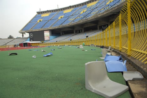Importants dégâts, au stade du 5 juillet, lors de la rencontre entre le MCA et le CRB. - Réveil d'algérie