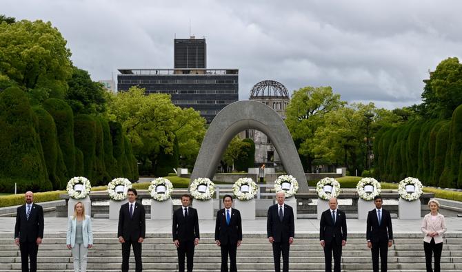 Réunion du G-7. - Réveil d'algérie