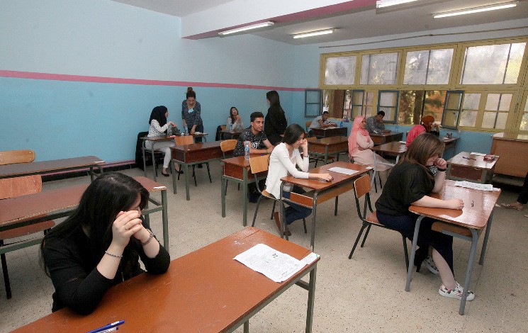 Début depuis hier des épreuves du BAC blanc. - Réveil d'algérie