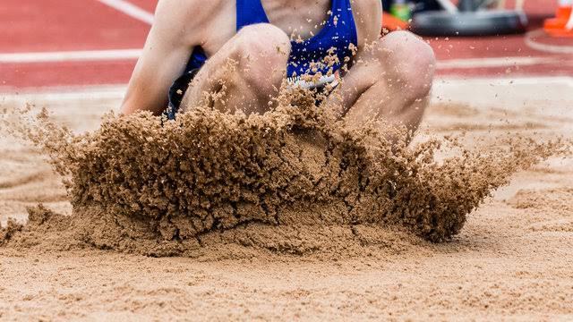 Athlétisme/Championnats d’Afrique U18 et U20 – Saut en longueur: l’Algérien Louaï Lamraoui en argent. - Réveil d'algérie