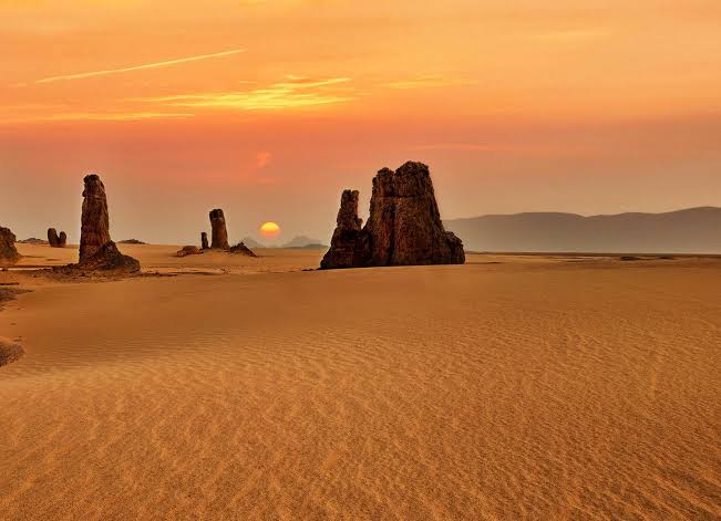 Tamanrasset: des opérateurs touristiques français en visite de prospection dans l’Ahaggar. - Réveil d'algérie