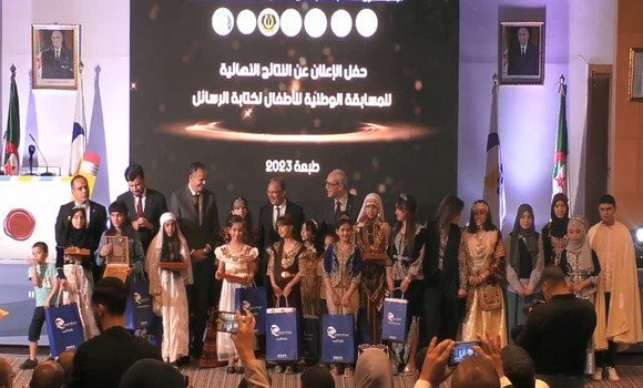 Distinction des élèves lauréats du Concours national de composition épistolaire 2023. - Réveil d'algérie