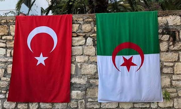 Discussions : Vers plus de coopération et de partenariat algéro-turc. - Réveil d'algérie