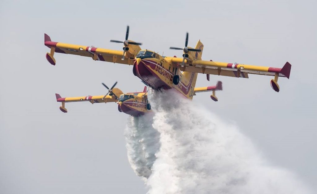6 bombardiers d’eau, affrétés auprès du Chili, pour renforcer les capacités algériennes pour la saison estivale. - Réveil d'algérie
