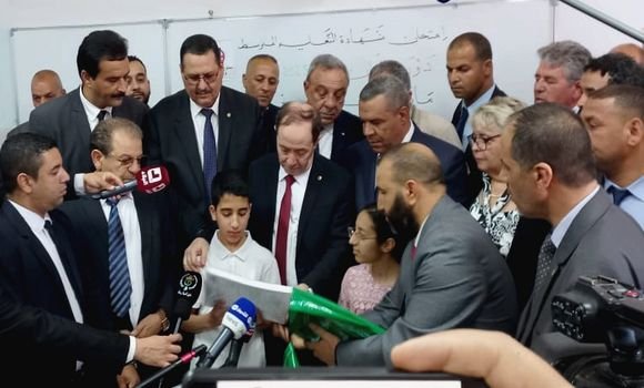Belaabed: Doter les centres de collecte des copies d’examen des moyens requis. - Réveil d'algérie
