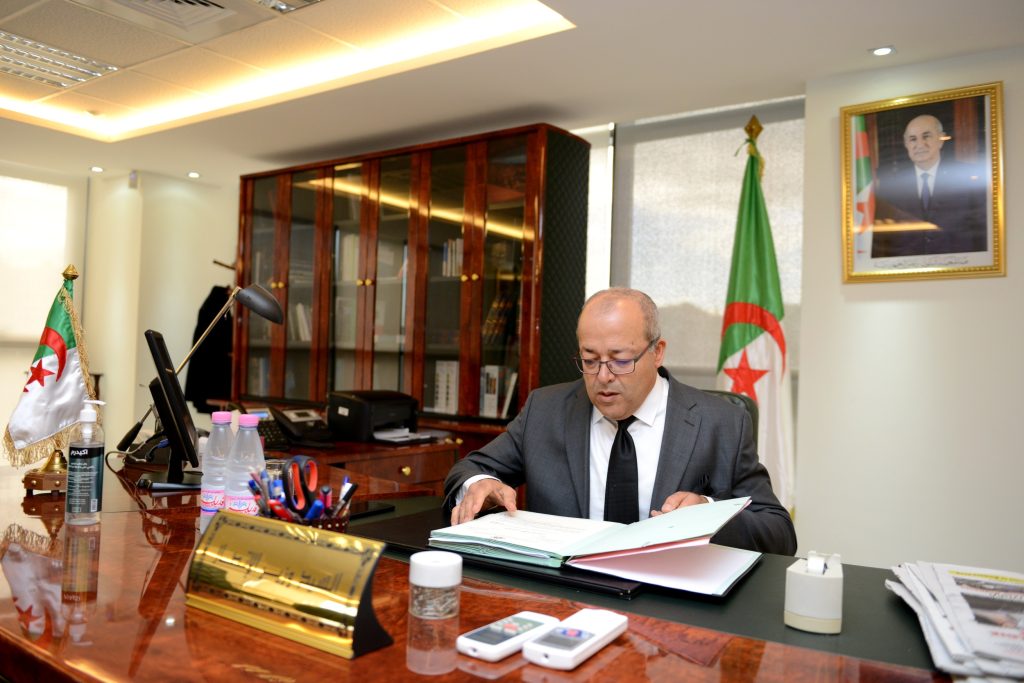 Le président de la République A. Tebboune met fin aux fonctions du ministre de la Communication. - Réveil d'algérie