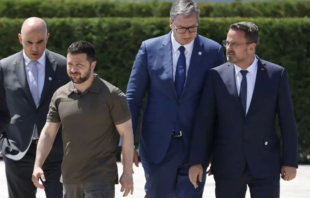 La Chambre basse de la Suisse vote contre le transfert à l’Ukraine d’armes fabriquées dans son pays. - Réveil d'algérie
