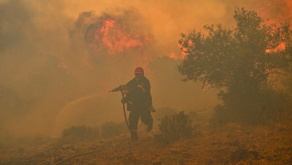 Grèce : La lutte contre les incendies s’accentue. - Réveil d'algérie