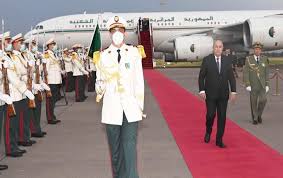 Le Président algérien regagne Alger après une visite de travail en Turquie. - Réveil d'algérie