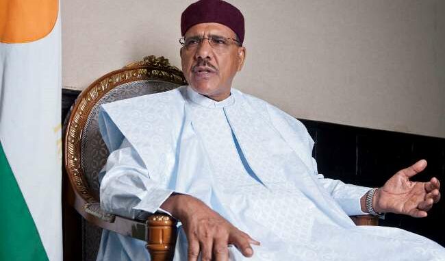 La junte nigérienne veut juger L’ex-président. - Réveil d'algérie