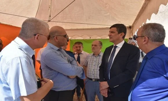 Visite d’inspection à la « Villa du Dey ». - Réveil d'algérie