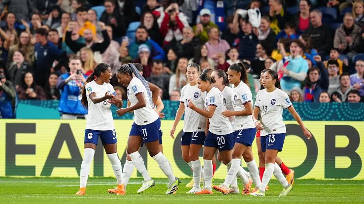 Coupe du monde féminine 2023: Les bleues prennent tranquillement leur quart. - Réveil d'algérie