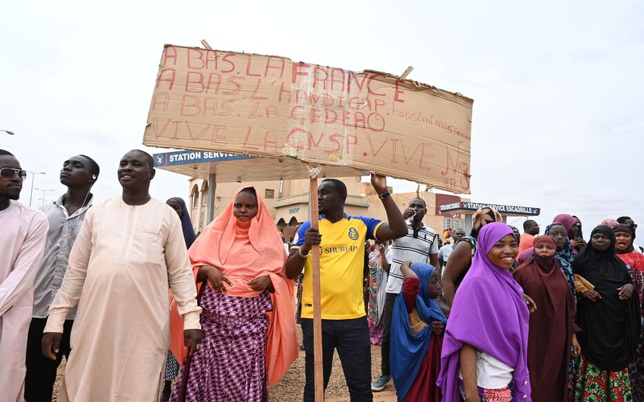 Le Niger demande le soutien de la Guinée pour une sortie de crise.. - Réveil d'algérie