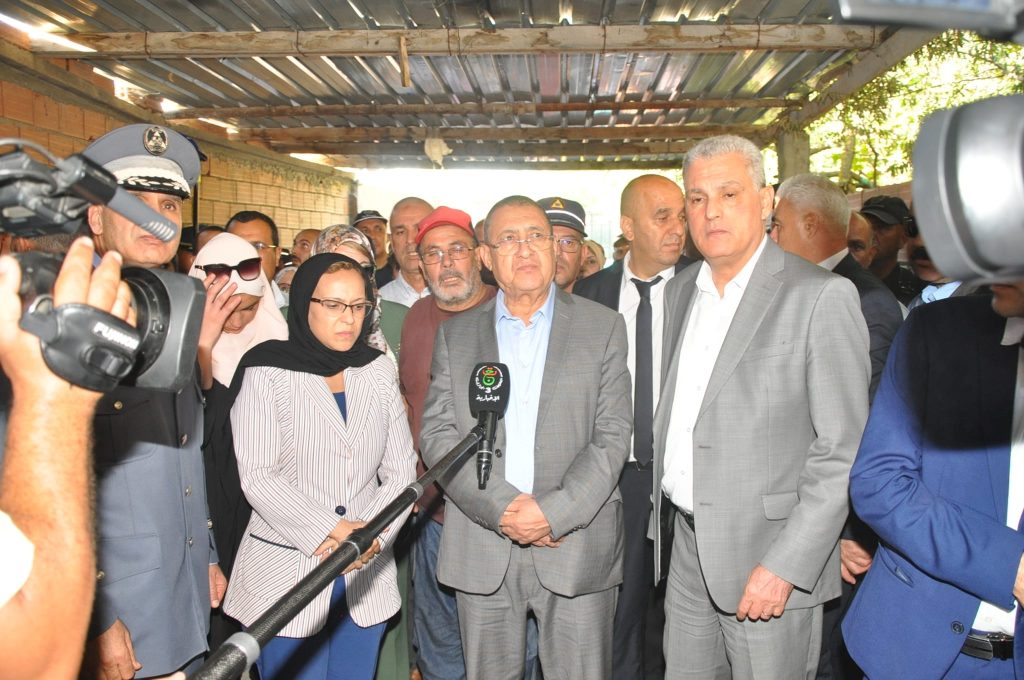 Le ministre de l’Intérieur présente les condoléances à la famille des 8 personnes décédées dans un puits à Sétif. - Réveil d'algérie