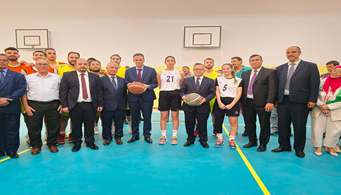 Ouverture de la saison sportive à Alger. - Réveil d'algérie