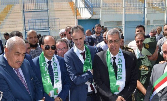 Le ministre de la Jeunesse et des sports insiste sur la réalisation d’une extension pour le projet du stade de football de Boussaâda. - Réveil d'algérie