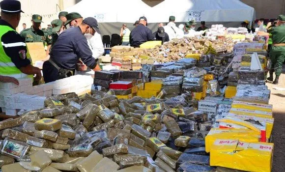 Plus de 4 tonnes de kif traité détruites et incinérées. - Réveil d'algérie