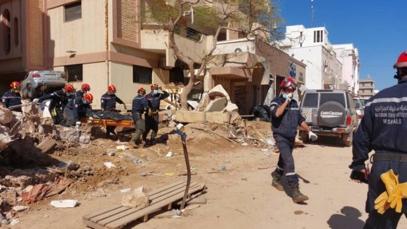 Inondations en Libye: 47 corps sans vie retirés par les équipes de la PC algérienne à Derna. - Réveil d'algérie