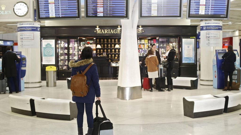 Grève des contrôleurs du ciel en France entraine 40% d’annulation des vols dont ceux en direction de l’Algérie - Réveil d'algérie