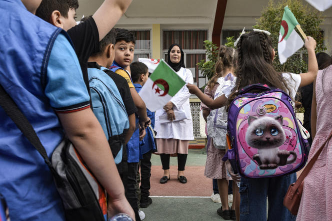 L’Algérie décide de mettre fin au système éducatif dual dans les écoles privées. - Réveil d'algérie