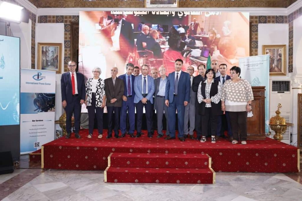 Prix du président de la République du journaliste professionnel: Installation des membres du jury. - Réveil d'algérie