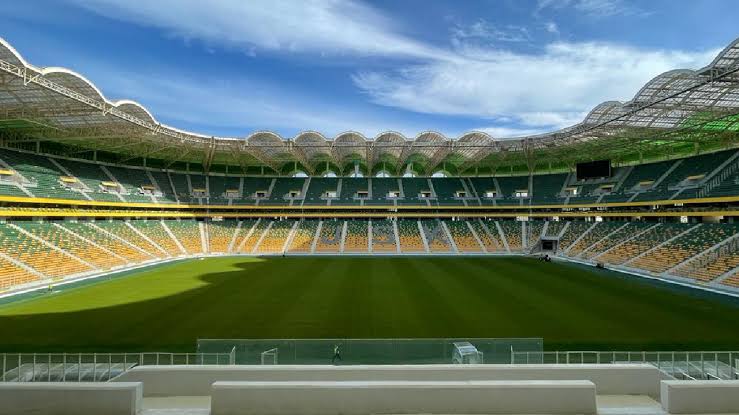 Le nouveau stade Hocine Aït Ahmed inauguré - Réveil d'algérie