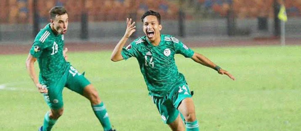 Évoluant dans un club qatari, le joueur Mohamed Omar Rafik tourne le dos aux Verts - Réveil d'algérie