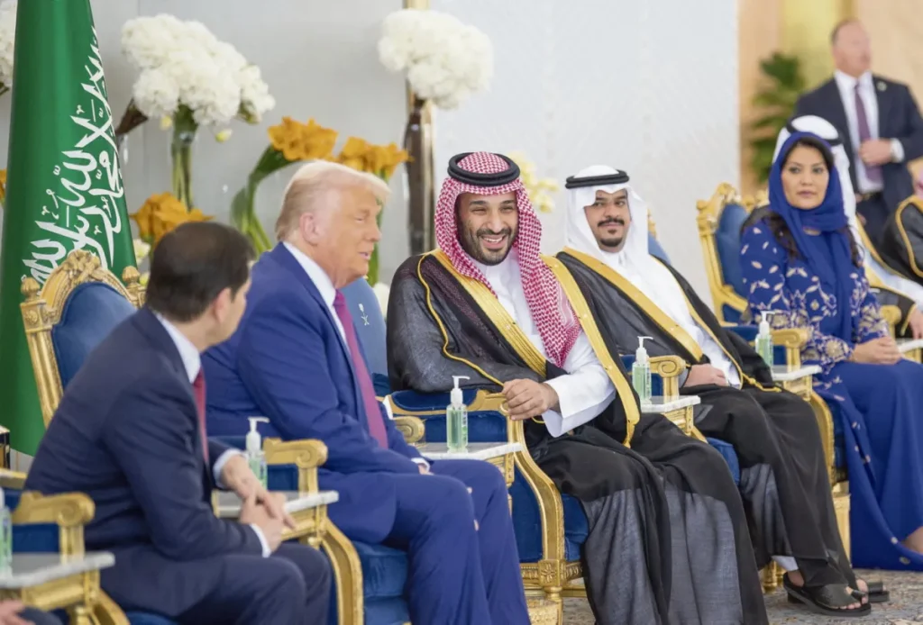 Accueil royal de Donald Trump en Arabie saoudite - Réveil d'algérie
