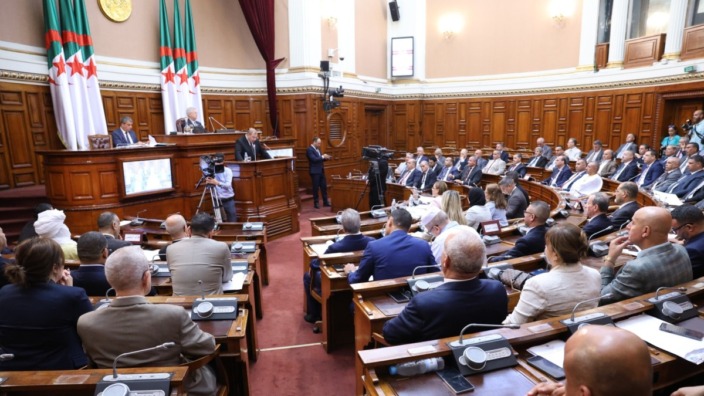 Réforme de la loi sur les stupéfiants : vers un équilibre entre sanction, prévention et traitement - Réveil d'algérie