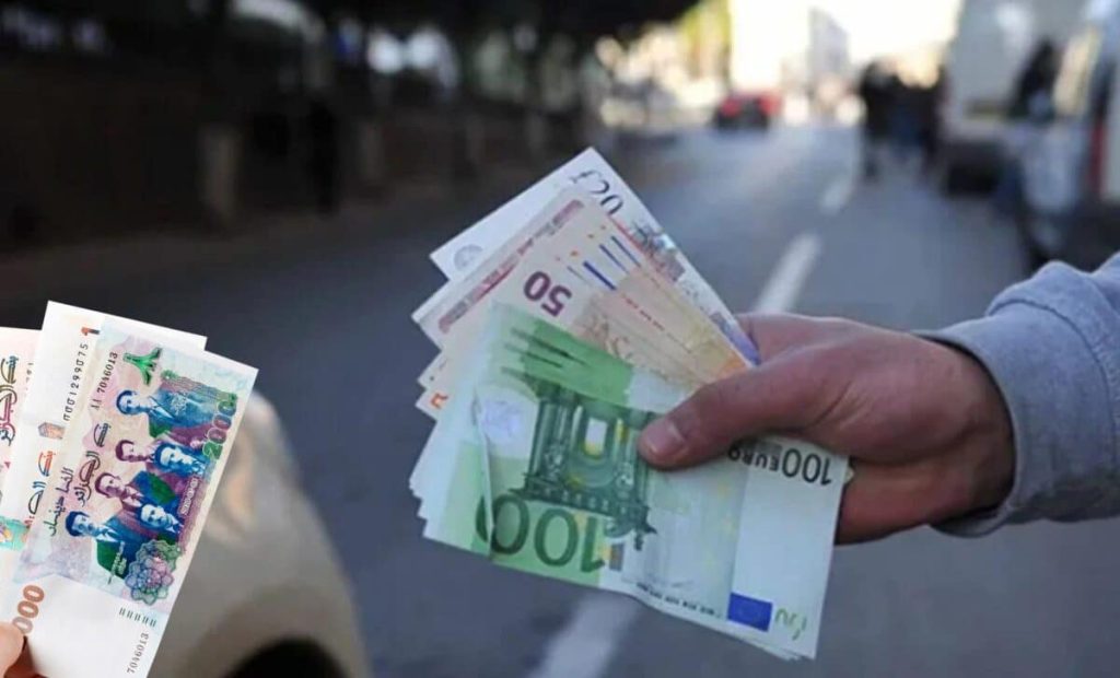 Les devises se stabilisent au Square Port Saïd ce mardi 3 juin - Réveil d'algérie