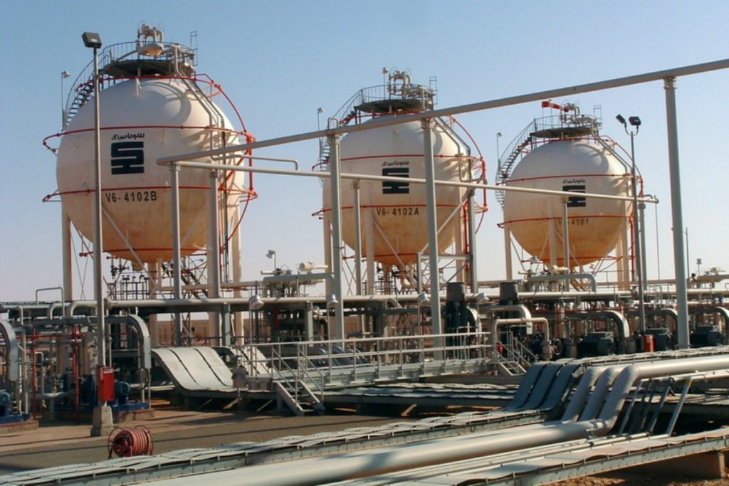 Pétrochimie en Algérie : 7 milliards de dollars investis pour 6 projets entre 2025 et 2029 - Réveil d'algérie