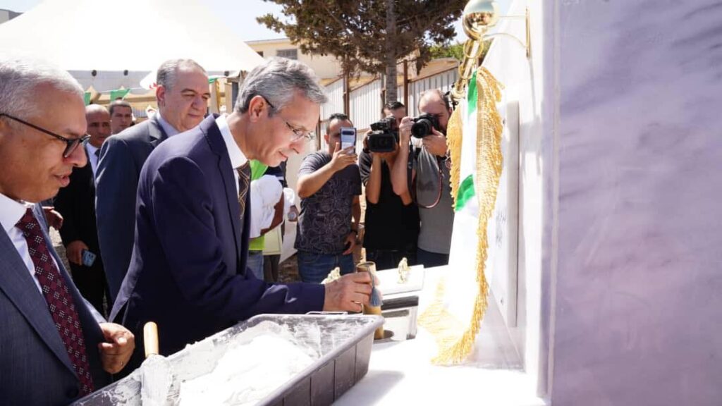Le ministre de la culture lance un projet de soins dédié aux artistes - Réveil d'algérie